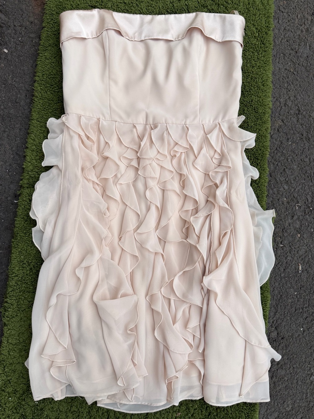 White House Black Market Strapless Ruffle Cocktail Dress in Blush